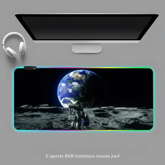 Tapis de souris LED PRAGMATA – Hugh et Diana observant la Terre – 4